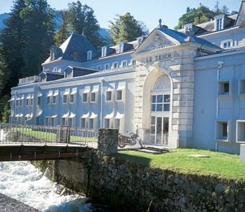 La station thermale d'Ax les Thermes dans le département de l'Ariège ...