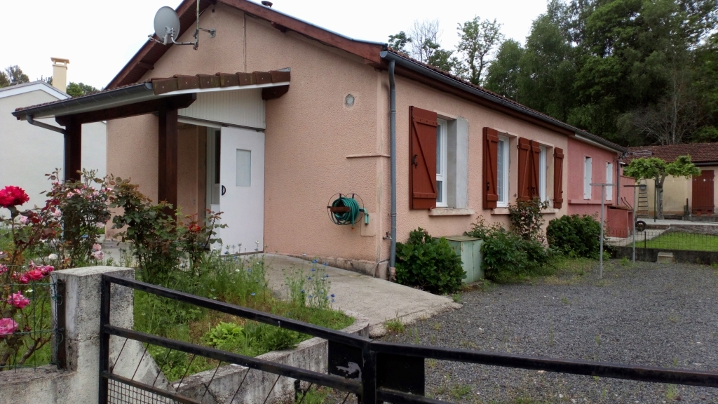 Cransac-les-thermes - location curiste LC-2219 n°1